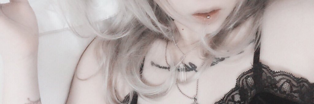 Momo_ff14's profile banner image