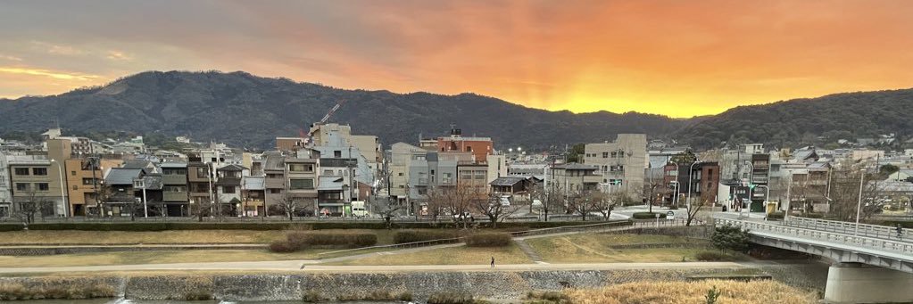 etencore's profile banner image