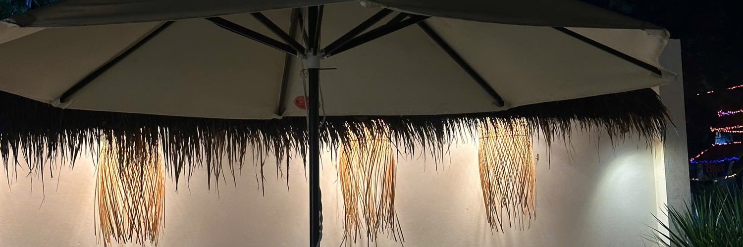 T banner