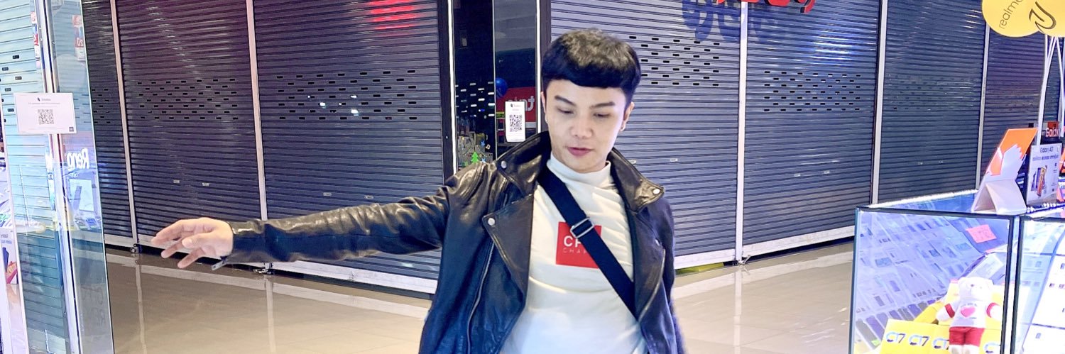 srikaew_ta's profile banner image