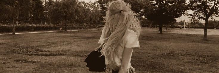 ROSESin_PARIS's profile banner image