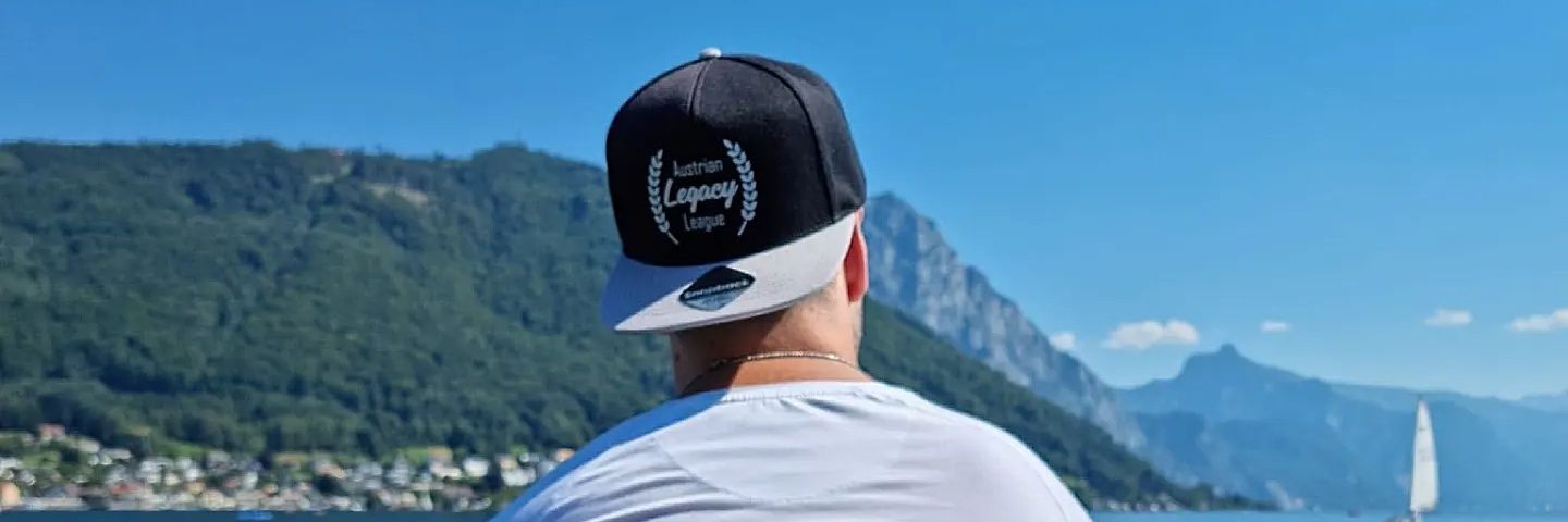 just_play_helm's profile banner image