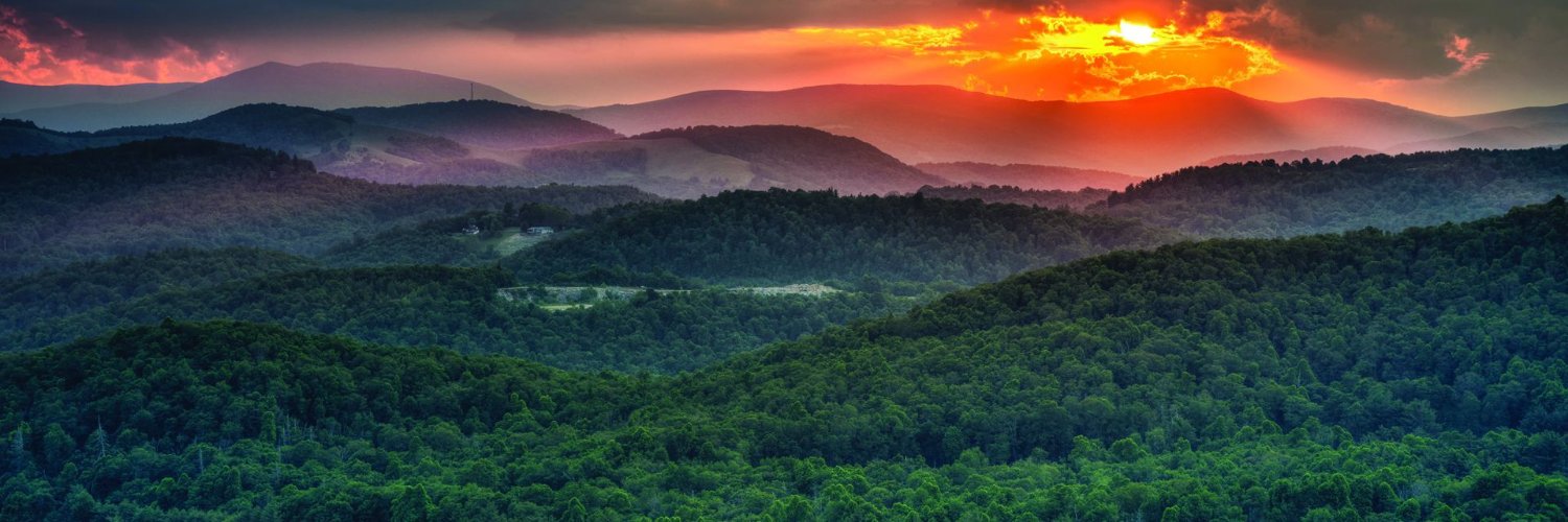 ϺǾᗡƧȊϢ ȜЯĪɄϘƆΛ banner