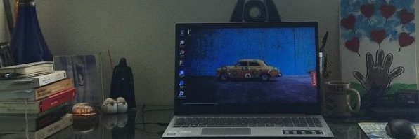 JullianaM's profile banner image