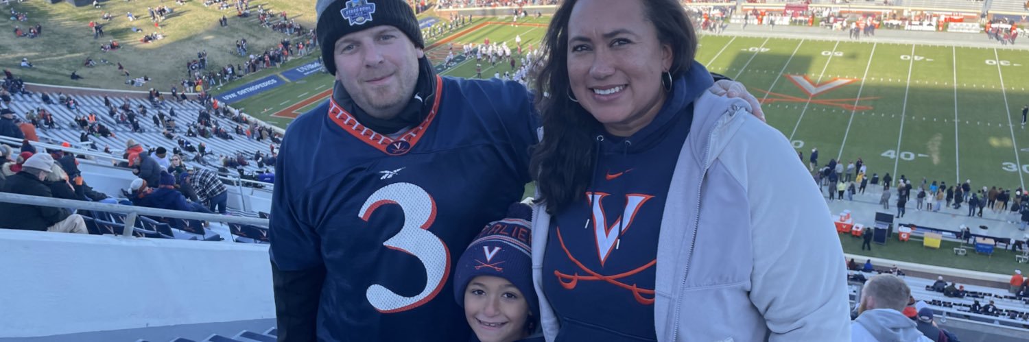 Will Thompson banner