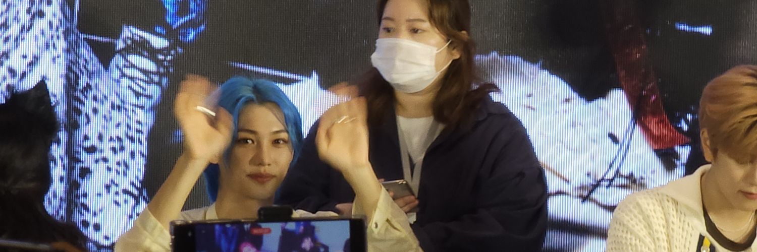 zitlixm's profile banner image