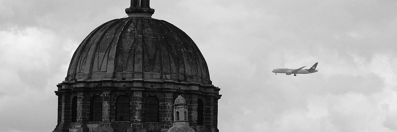 Yuri Valecillo banner