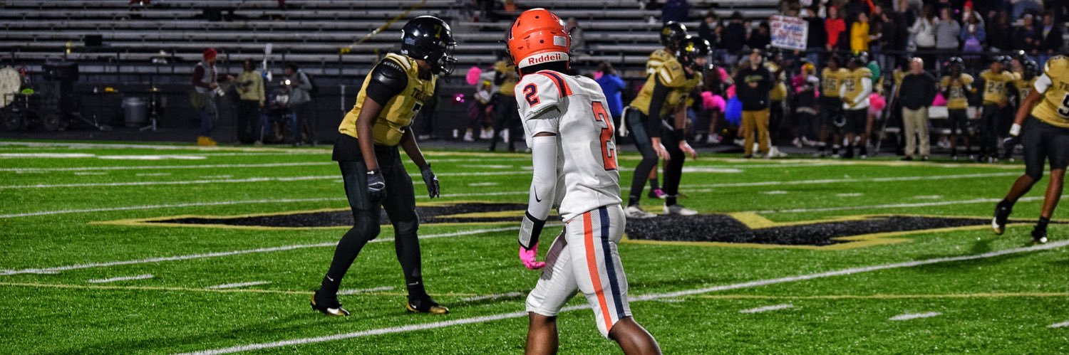 Deon Thomas banner