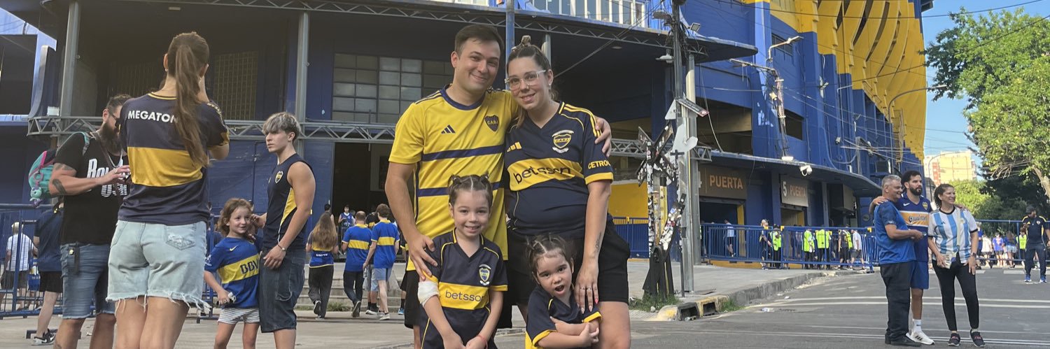 Aylenncisneros's profile banner image