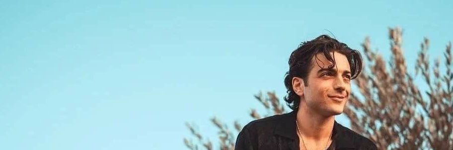 gianprivate_'s profile banner image