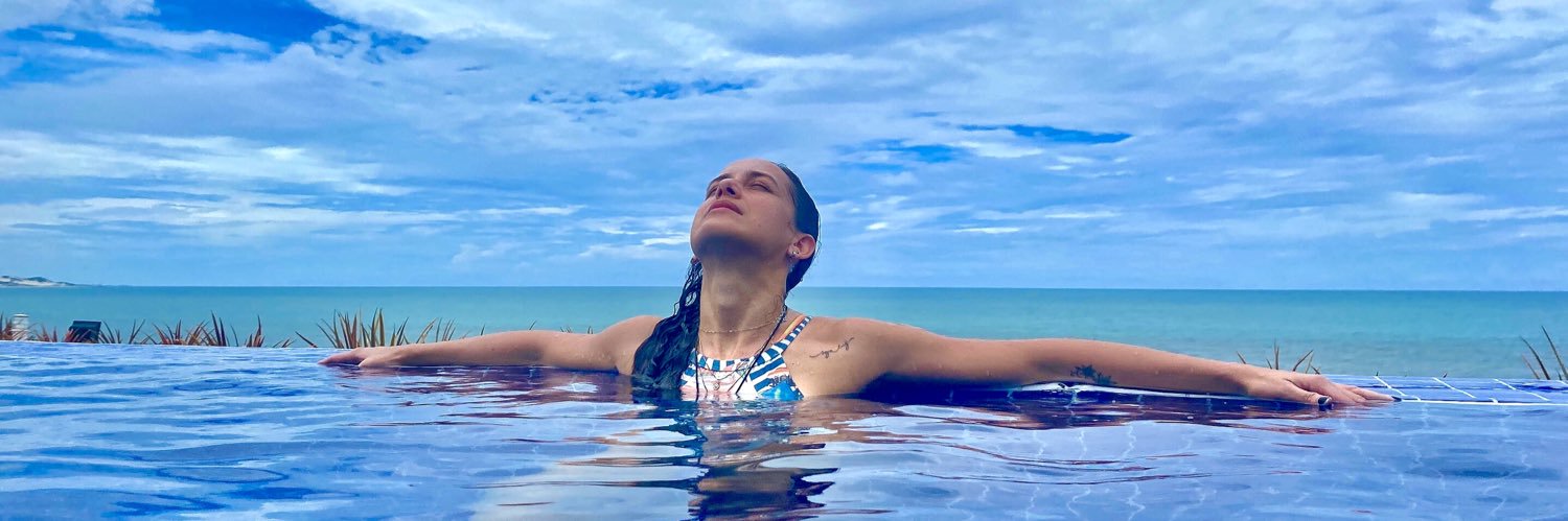 clarissamarinho's profile banner image