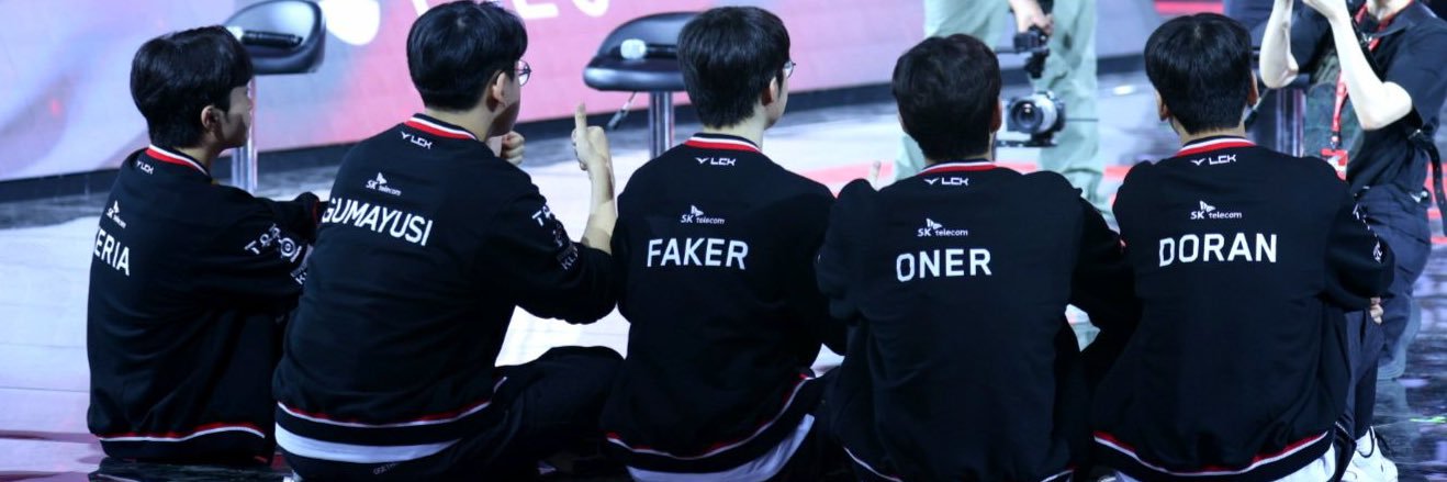 dchkllll's profile banner image