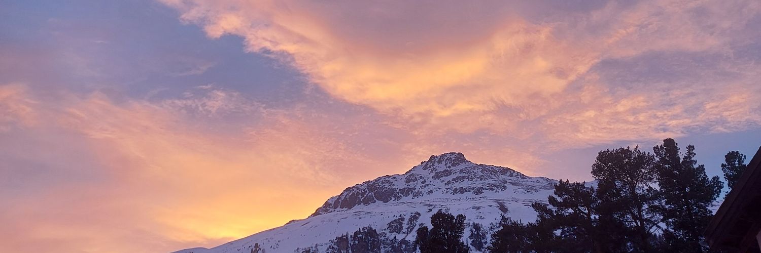 Golden Alchemist 🔮 banner