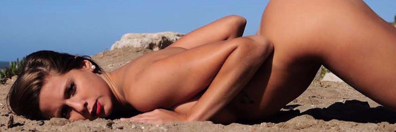 julieta994's profile banner image