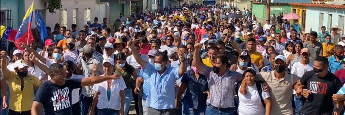 albertogalindez's profile banner image