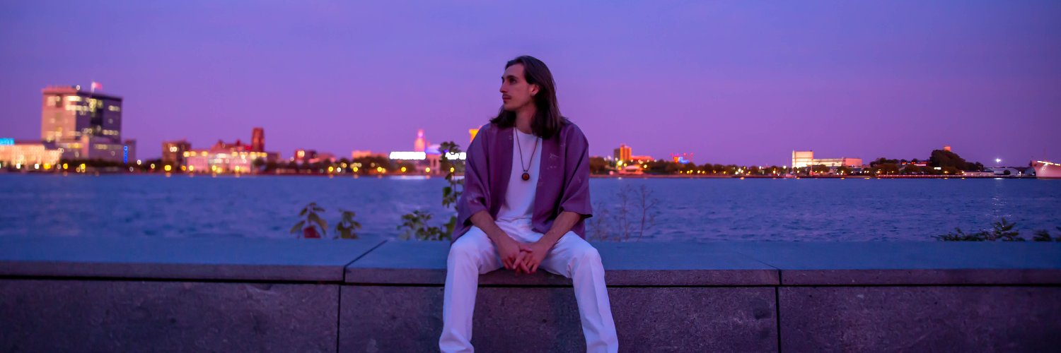 flowingsong's profile banner image