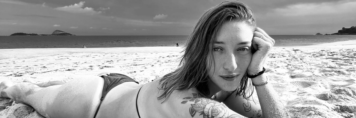 ValeCorgnali's profile banner image