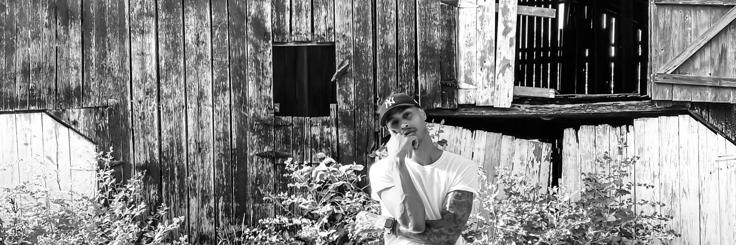 ☻ marcus 🍉 banner