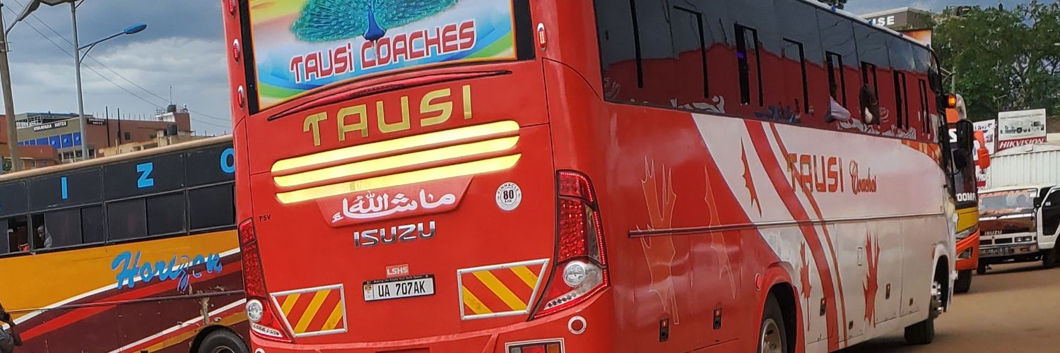 Tausi Coaches 🚎 banner