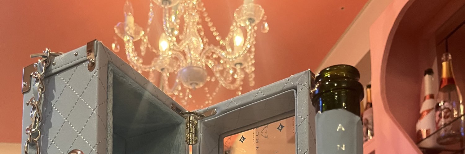 project_roze_'s profile banner image