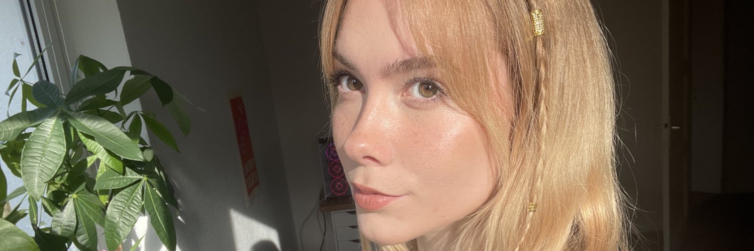 Merliess 🧚🏼‍♀️ banner