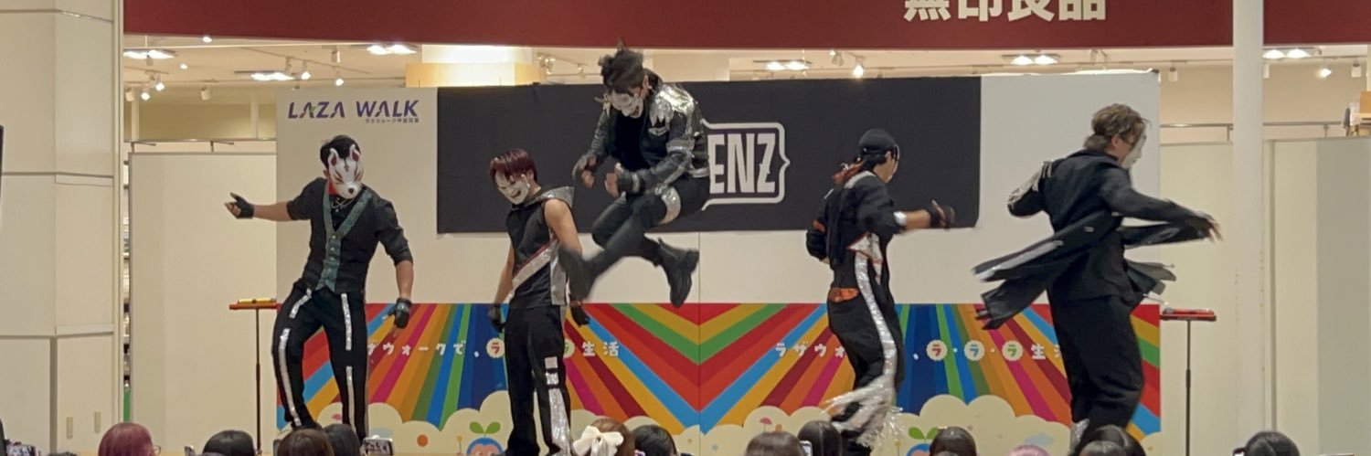 sy___com's profile banner image