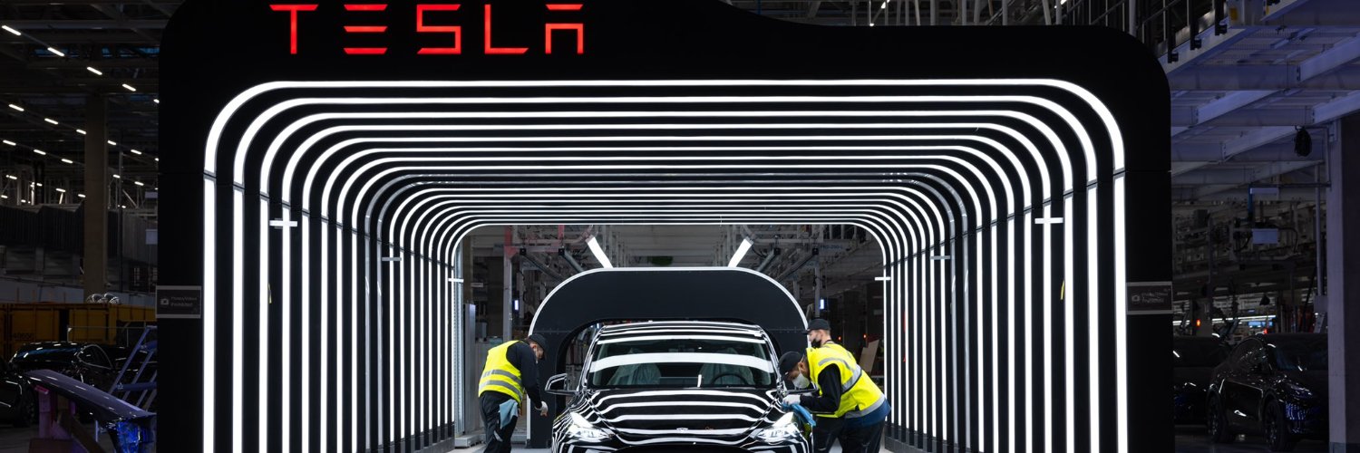 TeslaAFRICA1's profile banner image