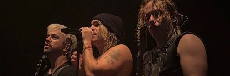 𝑮𝒊𝒂𝒏𝒆 banner