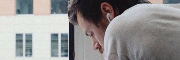 Ly 🪩 banner