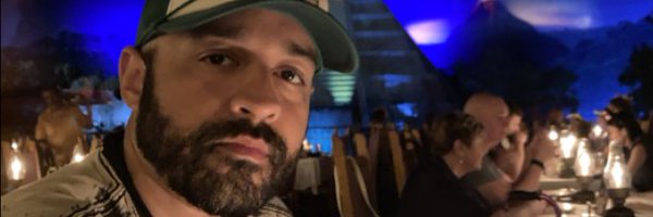 ADRoblesMedia Profile Banner