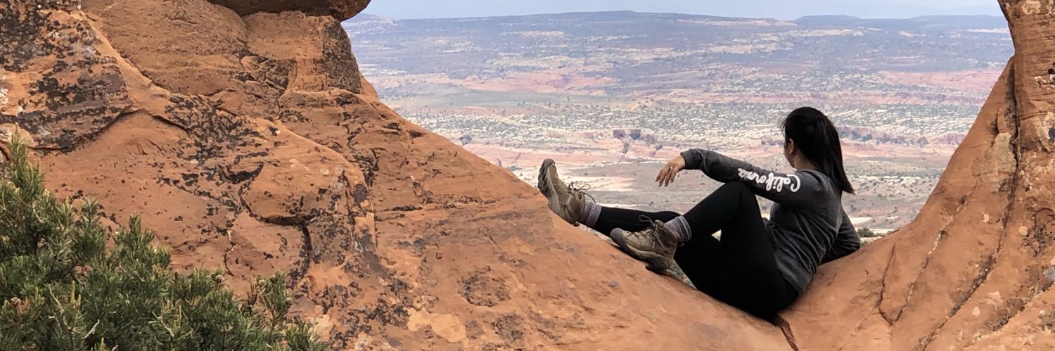 mowie's profile banner image