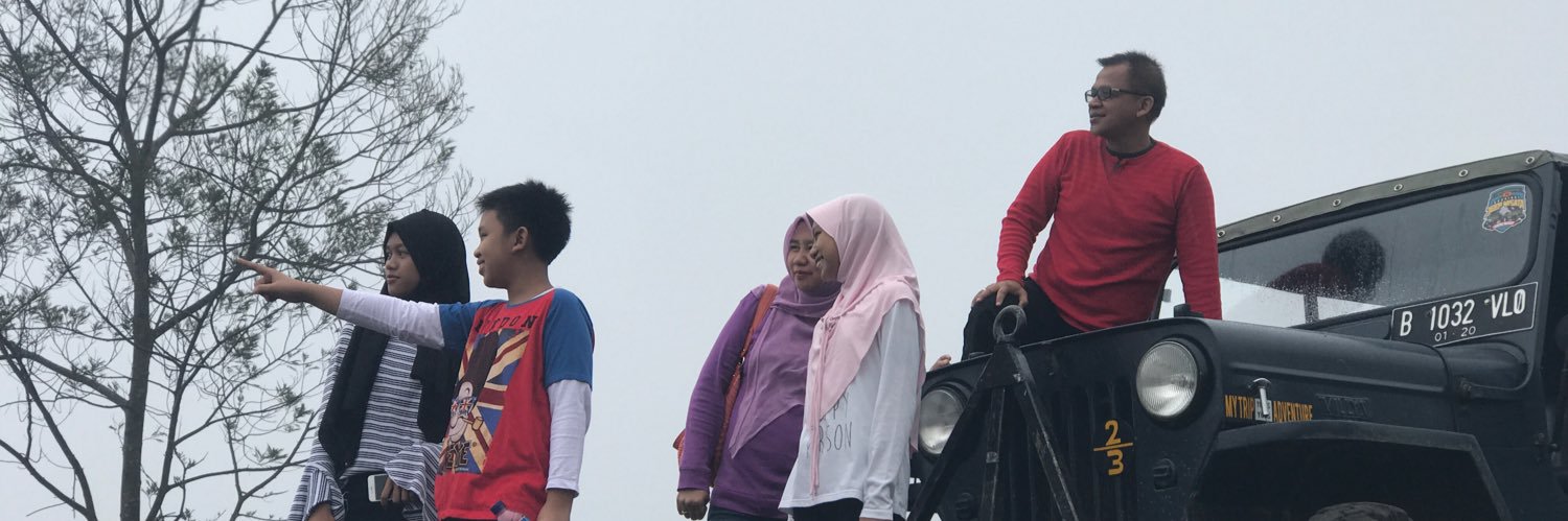 nanggolo1's profile banner image