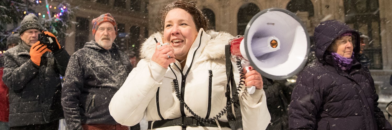 Diane Russell 🌹 banner