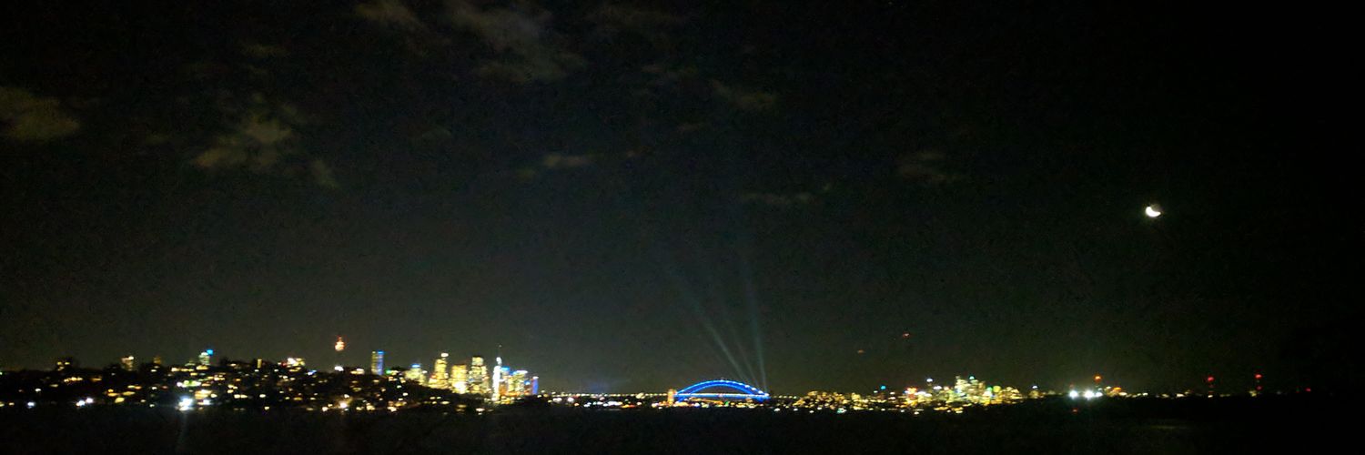 dexcamer's profile banner image