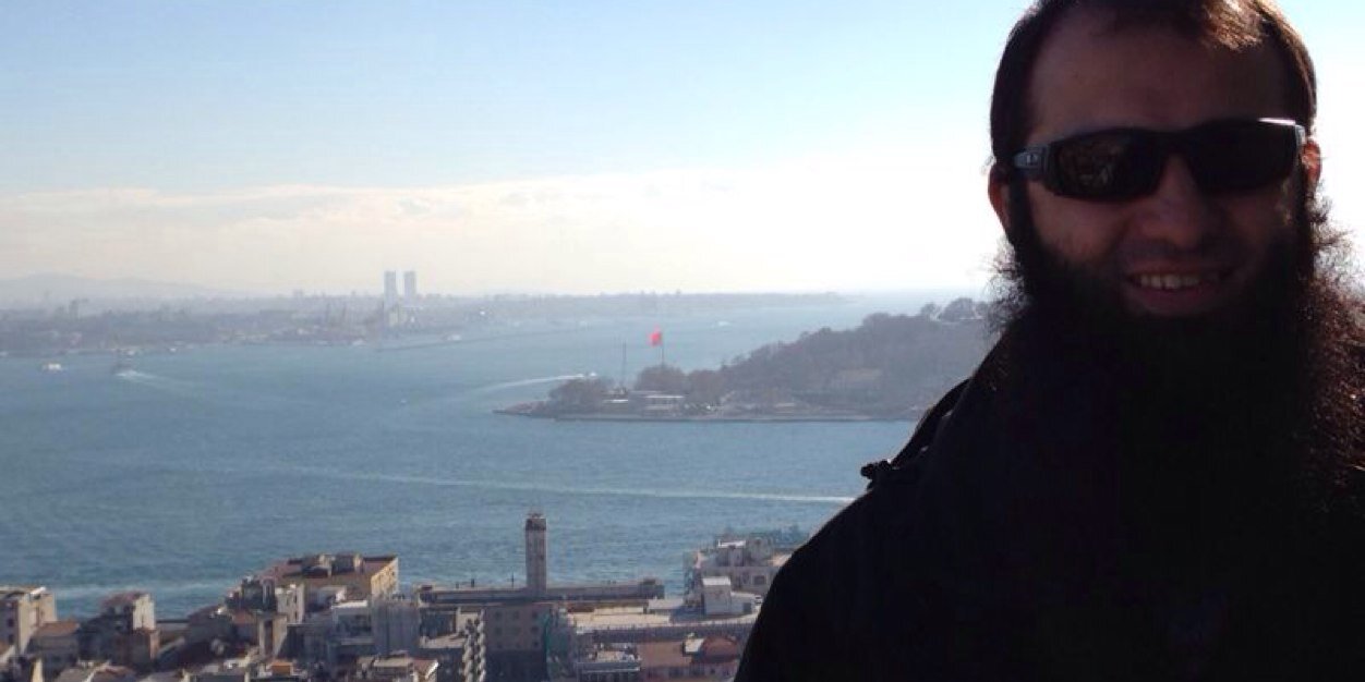 rakanakbar's profile banner image
