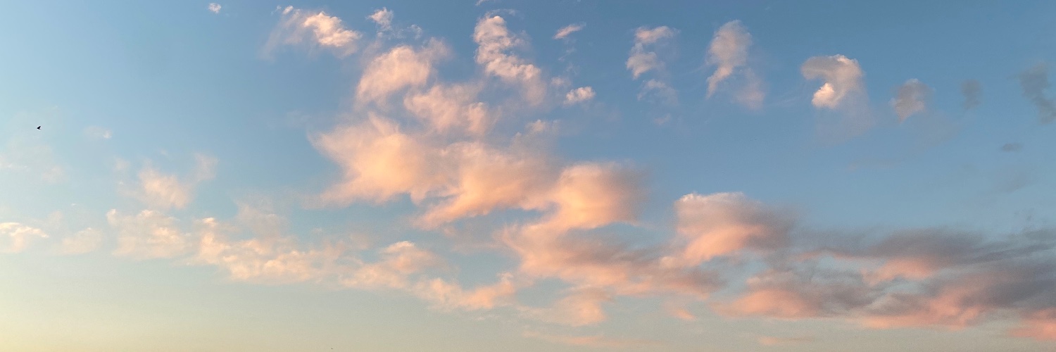 poco__room's profile banner image