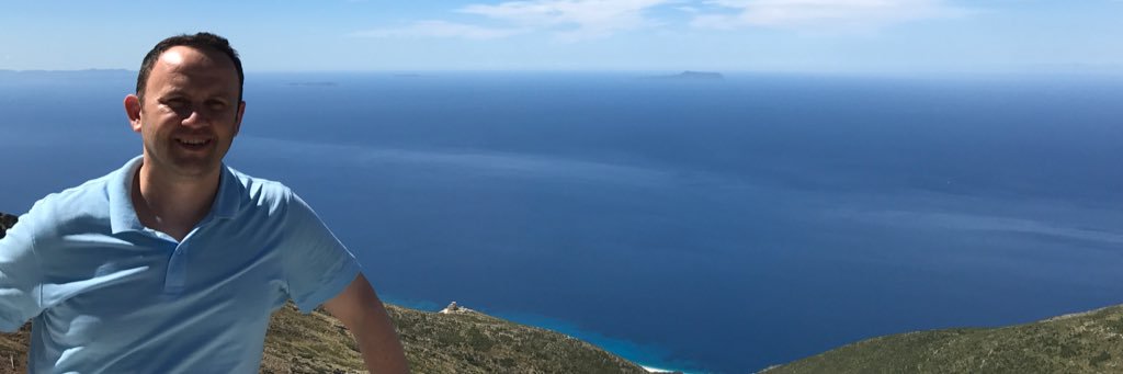 basriemin's profile banner image