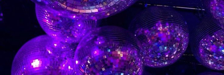 val3eeee's profile banner image
