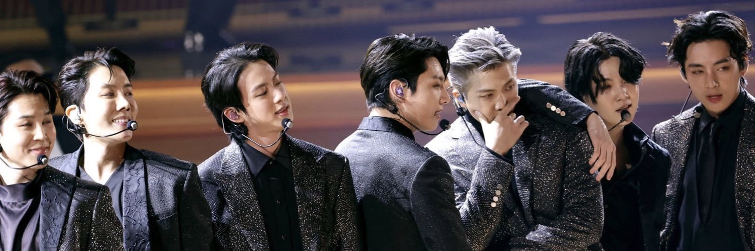 yoonverte's profile banner image
