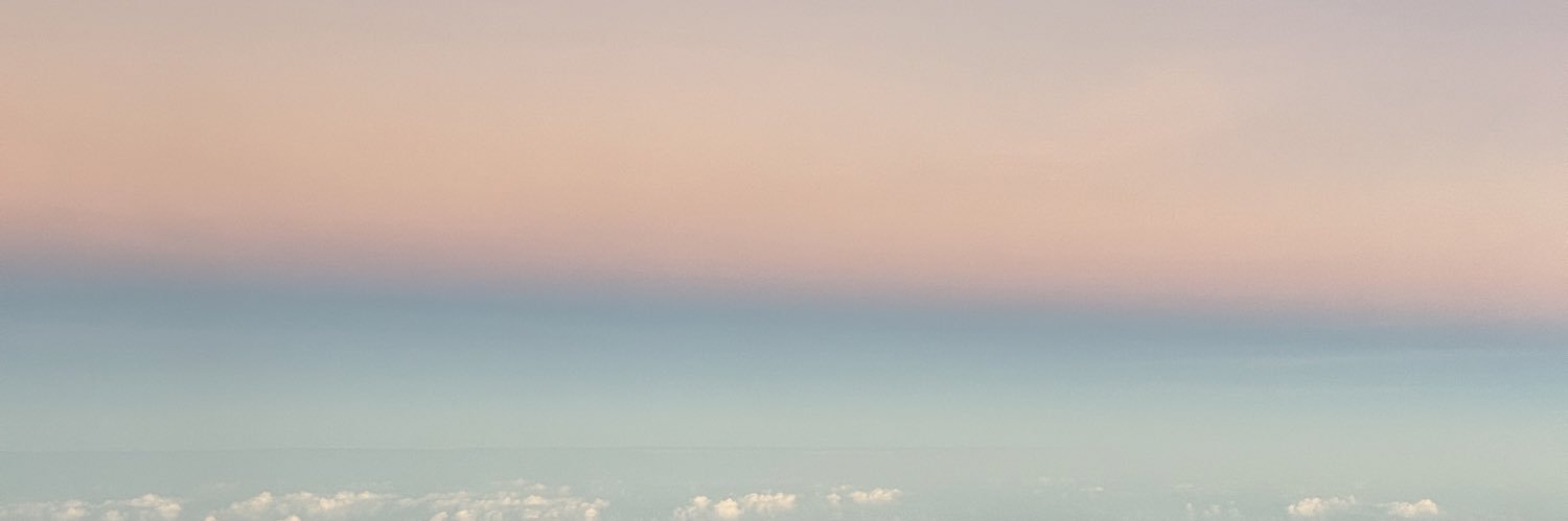 AnyssaVa's profile banner image