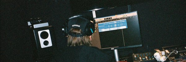 amntonni Profile Banner
