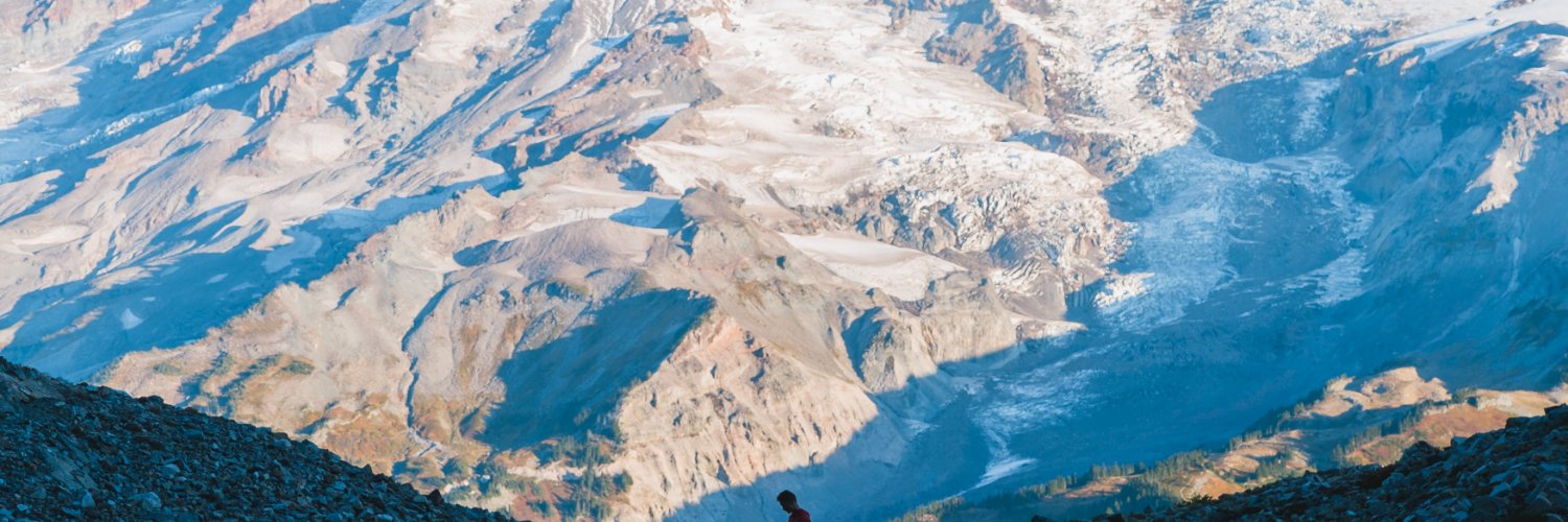 TranGiauc10's profile banner image