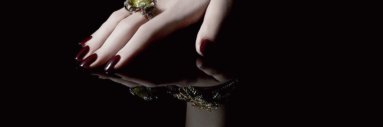 loveji's profile banner image