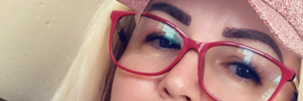 lenneanny's profile banner image