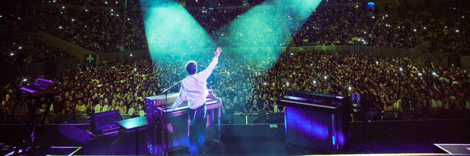 Charlie Puth Toks banner