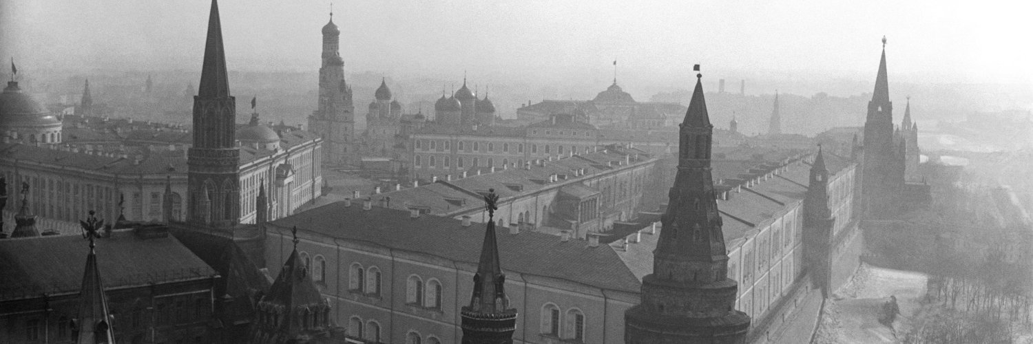 Jonathan Fink 🇬🇧 🇺🇦 Silicon Curtain Podcast's banner