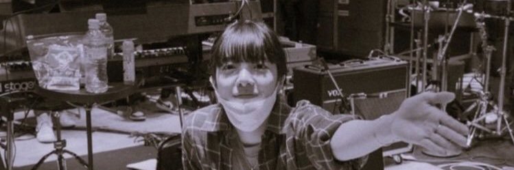Linaᴬᴵᴹ🦭🐬 banner
