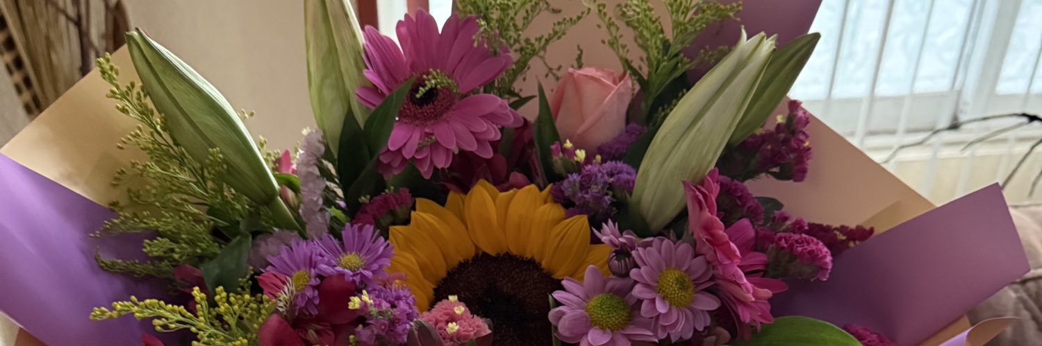 Daniela Laurent banner