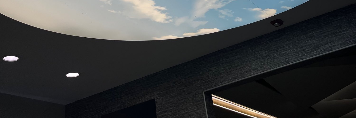 fabiolaaguii's profile banner image