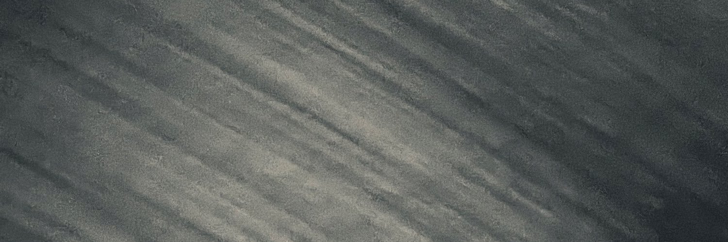 pphoptham's profile banner image